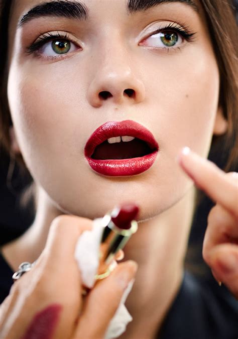 dolce gabbana runway makeup red lips|Runway Makeup .